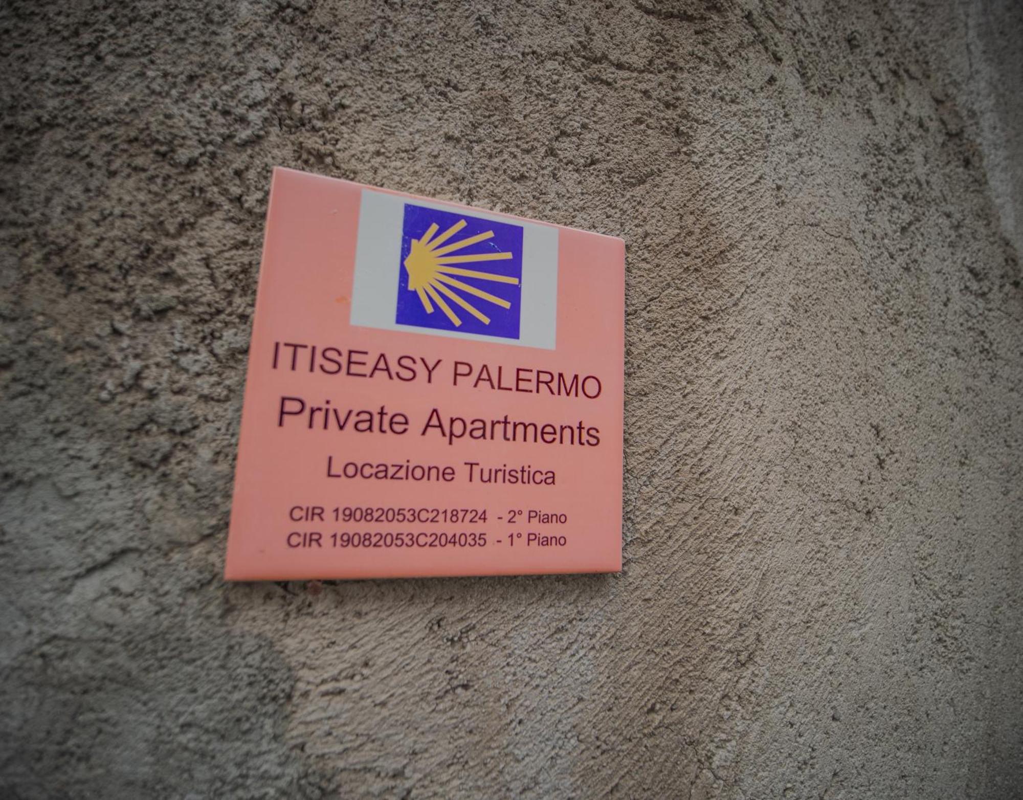 Itiseasy Palermo 1 E 2 Private Apartments Exteriör bild